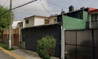 Casa en venta en  Tlalnepantla de Baz, Estado de México,Paseo de los Coches