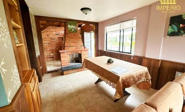 Venta casa dentro de conjunto Cotacachi, Imbabura, Ecuador