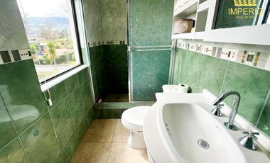 Venta casa dentro de conjunto Cotacachi, Imbabura, Ecuador