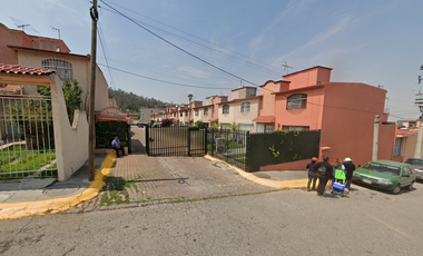 CASA EN RECUPERACIÓN BANCARIA EN BOSQUE DE CASTILLAS, COND. REAL DEL BOSQUE, TULTITLÁN, EDOMEX. ¡NO SE ACPETAN CRÉDITOS!