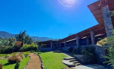 SE ARRIENDA MAGNIFICA PARCELA CON CASA DE 700MT2 EN CONSOMINIO LA AURORA DE CURACAVI