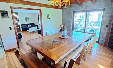 SE ARRIENDA MAGNIFICA PARCELA CON CASA DE 700MT2 EN CONSOMINIO LA AURORA DE CURACAVI