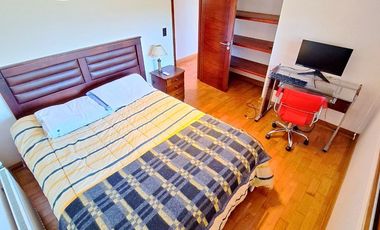 SE ARRIENDA MAGNIFICA PARCELA CON CASA DE 700MT2 EN CONSOMINIO LA AURORA DE CURACAVI