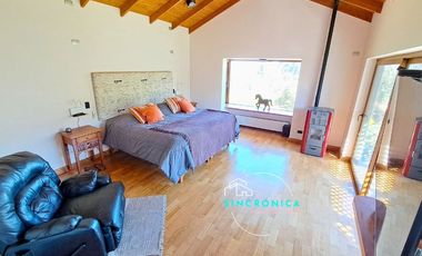 SE ARRIENDA MAGNIFICA PARCELA CON CASA DE 700MT2 EN CONSOMINIO LA AURORA DE CURACAVI