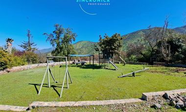 SE ARRIENDA MAGNIFICA PARCELA CON CASA DE 700MT2 EN CONSOMINIO LA AURORA DE CURACAVI