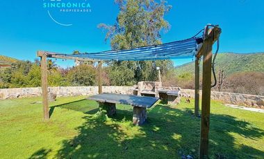 SE ARRIENDA MAGNIFICA PARCELA CON CASA DE 700MT2 EN CONSOMINIO LA AURORA DE CURACAVI