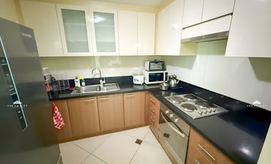 8 Forbestown Road 2BR Condo for Rent in BGC, Fort Bonifacio Taguig City