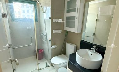 8 Forbestown Road 2BR Condo for Rent in BGC, Fort Bonifacio Taguig City