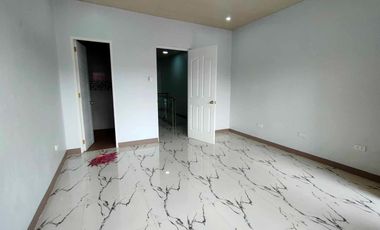 For Sale! Fortune Marikina 4 Bedrooms House and Lot near Champaca 8.2M -AJCE