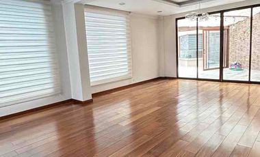 En venta exclusiva casa con piscina: El Pinar Bajo