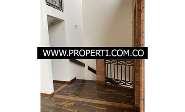 Casa en Arriendo Sector La Abadía - Envigado