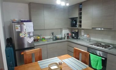 HERMOSO DEPTO 2 DORMITORIOS CON ESTACIONAMIENTO PLENO CENTRO DE SANTIAGO