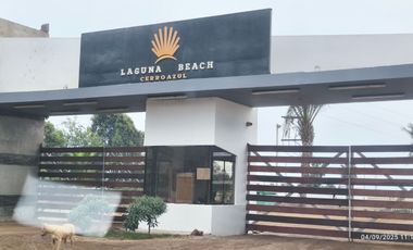 VENTA DE EXCLUSIVA CASA DE PLAYA EN EL CONDOMINIO LAGUNA BEACH - CERRO AZUL