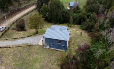 Parcela con espectacular casa en Puerto Varas, Los Copihues - Región de Los Lagos