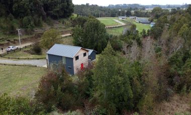 Parcela con espectacular casa en Puerto Varas, Los Copihues - Región de Los Lagos