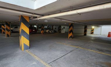 Oficinas en venta Paseo Triunfo de la República y Av. de las Américas