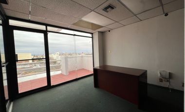 Oficinas en venta Paseo Triunfo de la República y Av. de las Américas