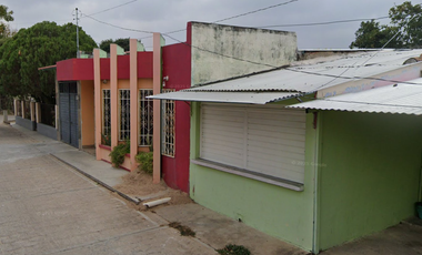 Casa en venta en calle Huehuetan, Fracc. Juan Sabines, Jiquipilas, Chiapas