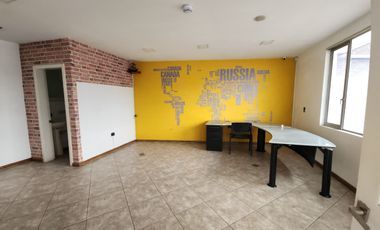 Terreno Comercial En Venta en avenida principal sector Sur Cuenca