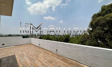 VENTA DE PH IMPECABLE EN SANTA MONICA
