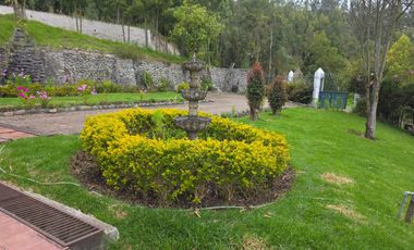 Quinta en venta en Ricaurte Cuenca – Terreno 9000 m² con casa y casa de guardián