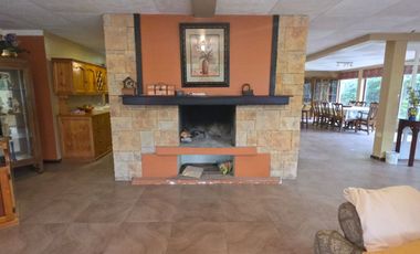 Quinta en venta en Ricaurte Cuenca – Terreno 9000 m² con casa y casa de guardián
