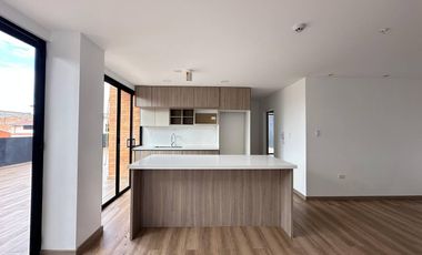 Departamento con amplia terraza en venta - sector Av. 10 de Agosto