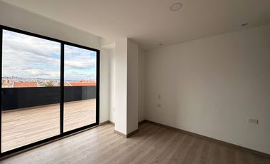 Departamento con amplia terraza en venta - sector Av. 10 de Agosto