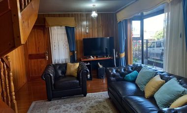 Venta de casa en sector Villa don Max