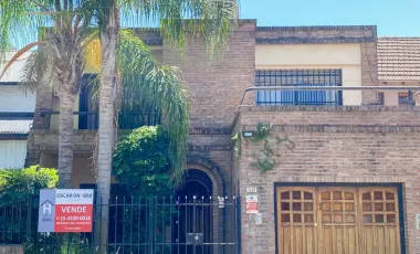 Gran casa en Hurlingham, excelente ubicación