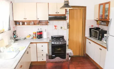 Gran casa en Hurlingham, excelente ubicación