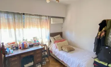 Gran casa en Hurlingham, excelente ubicación