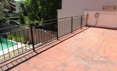 Gran casa en Hurlingham, excelente ubicación