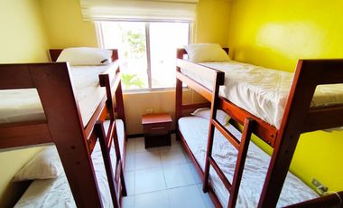 🏠 VENDO CASA DOS PLANTAS CON TERRAZA - TRES DORMITORIOS - (TONSUPA - Club del Pacífico) $77,000.oo OFERTA.