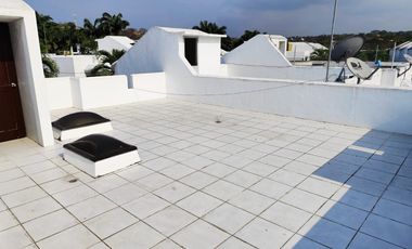🏠 VENDO CASA DOS PLANTAS CON TERRAZA - TRES DORMITORIOS - (TONSUPA - Club del Pacífico) $77,000.oo OFERTA.
