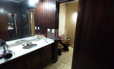 Chalet frente al Golf Hurlingham - Villa Club