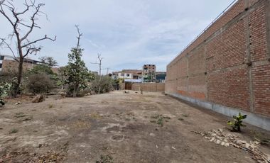 VENTA DE TERRENO DE 1,137 m² EN AV. YURUMAYO