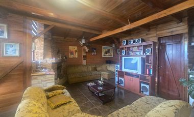 Hermosa Casa de Campo en Santa Rosa