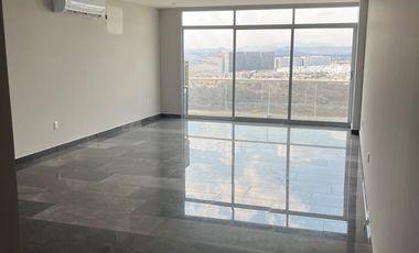 SANTA FE JURIQUILLA PENTHOUSE DE LUJO EN PRIVADA AMENITIES SEGURIDAD 3 RECAMARAS TERRAZA CUARTO DE SERVICIO