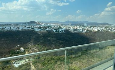 SANTA FE JURIQUILLA PENTHOUSE DE LUJO EN PRIVADA AMENITIES SEGURIDAD 3 RECAMARAS TERRAZA CUARTO DE SERVICIO