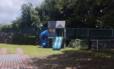 SE VENDE CASA EN JARDINES DE AHUATLAN