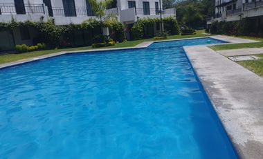 SE VENDE CASA EN JARDINES DE AHUATLAN