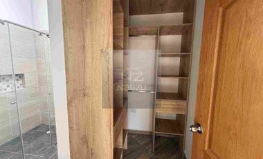 Apto en edificio sin ascensor con una vista maravillosa