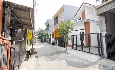 Rumah 1 Lt Dibantu KPR Akses Dekat Stasiun Bekasi Hadap Utara J-36940