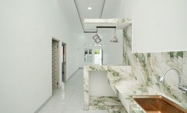 Rumah 1 Lt Dibantu KPR Akses Dekat Stasiun Bekasi Hadap Utara J-36940