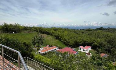 Arriendo ò vendo casa campestre en cerritos