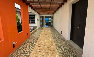 Arriendo ò vendo casa campestre en cerritos