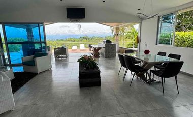 Arriendo ò vendo casa campestre en cerritos