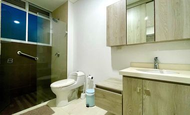 Extraordinaria casa campestre moderna de un solo nivel en Cerritos con lote de 1500 m2. Pereira - Colombia.