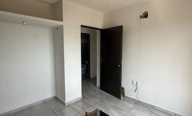 VENDO CASA EN LAGOS DE PUENTE MORENO EN PRIVADA, ALBERCA Y AMENIDADES